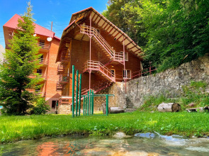 Отель Таулу