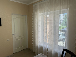 Частный Дом 120 2 Комнатный Этаж с Кухней