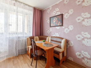 Квартира PrezentHaus на Карла Маркса 175k3 k19