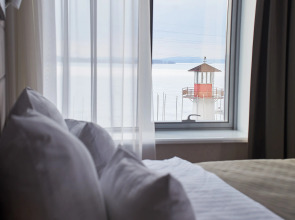 Отель F911 Яхт Клуб