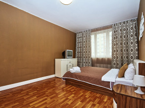 Апартаменты Добрые Сутки на ул.Генерала Варенникова, д.2