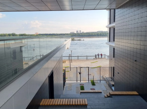 Апартаменты Евродвушка на Михайловской набережной с видом на реку