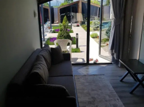 Отель Чёрный Слон