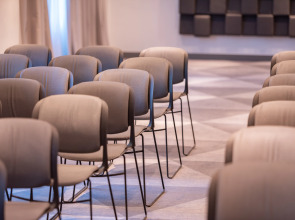 Holiday Inn Express - Yerevan by IHG