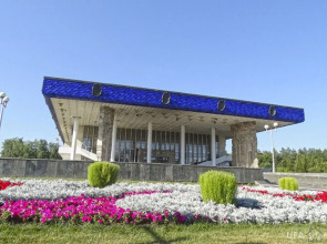 Квартира на главной площади города рядом с парком и достопримечательностями Уфы