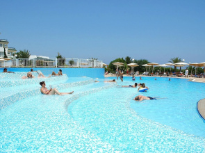 El Mouradi Palm Marina