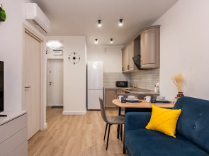 Квартира Наглый Диван