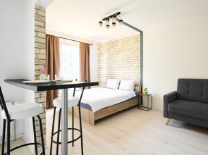 V Tsentre Novoy Borovoy Flat