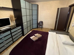 Квартира 2-х комнатная Осенний бульвар