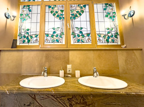 Апартаменты Огромные у Петропавловской Крепости