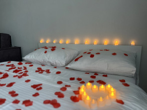 Апартаменты Unique Apart Шоколад в элитном ЖК на Южном рядом с Аэропортом, рынком Привоз и ГИБДД на Дружбе 28/6