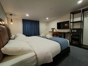 Отель TownHouse Tbilisi