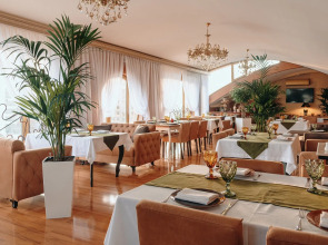 Отель Bayil Breeze