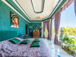 Вилла пентхаус с бассейном