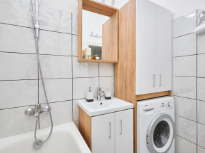 Квартира GM Apartments Тихая и уютная Трехкомнатная на Краснопресненской набережной