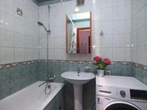 Апартаменты Sutki Rent в Доме Штрауха