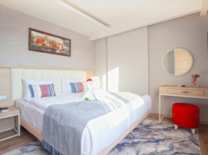 Отель Old Town Point Antalya