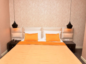 La Boheme Hotel