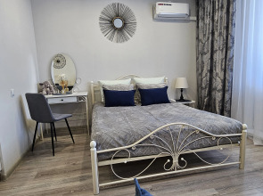 Квартира Студия у Метро на 25 Этаже