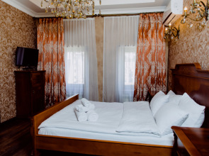 Royal Antique Boutique Hotel