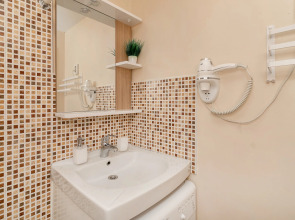 Апартаменты на Острякова 2