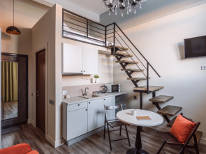 HomeHotel Apartments 2