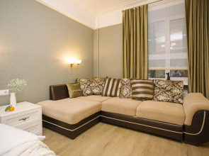 Апартаменты  УK АTМОCФEРA Еlеgаnce cтильнaя, пpосторнaя кваpтира в историческом цeнтpе Яpоcлавля