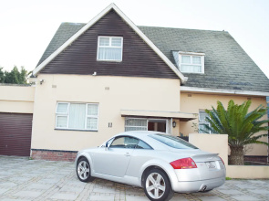 Lacasa Bellville Guest house