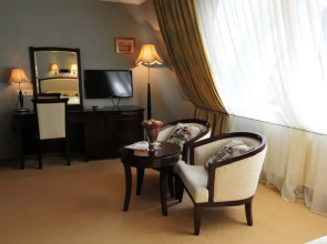 Отель Гринвей