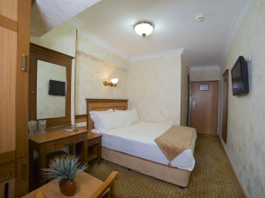 Отель Grand Unal