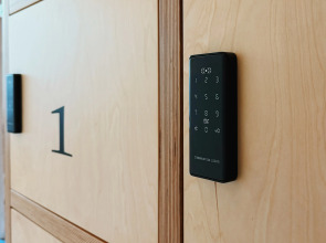 Смарт-отель Невский ботик