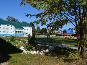 Ajsberg Ugryi Hotel