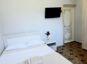 Semeyny Guest House