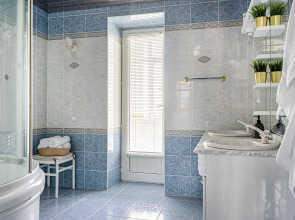 Апартаменты двухкомнатные сети VIZIT рядом с метро Проспект Победы