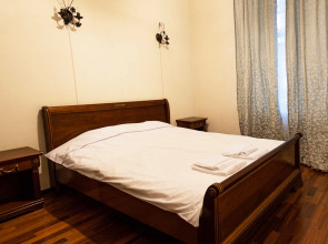 Апартаменты на Невском 22-24