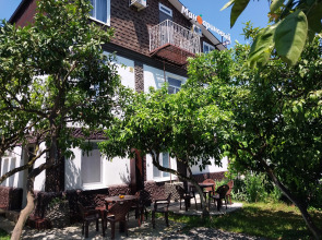 Отель Мандариновый берег