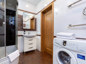 Апартаменты GOSH Малыгина,50-8