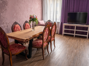 Parus Hotel
