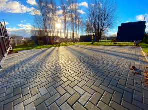 Гостевой дом Благодать у пруда 1