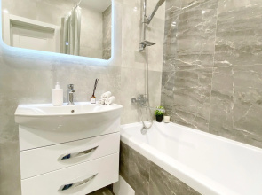 Квартира Konstantinov Apartments на Николая Островского