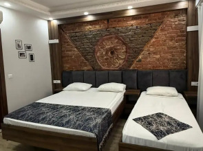 Отель Han Suite