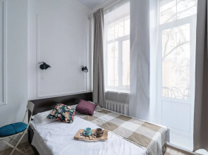 Апартаменты Versailles