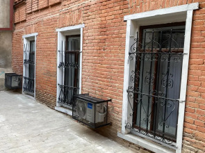 Мини-отель Cultural Crossing Hotel