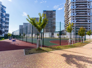 Апартаменты Просторные С Панорамным Балконом От LetoApart