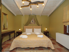 Menalia Villas & Suites Hotel
