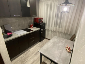 Апартаменты на Кольском 170 Grandrooms