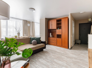 Трехкомнатная квартира рядом НМИЦ имени Рыжих