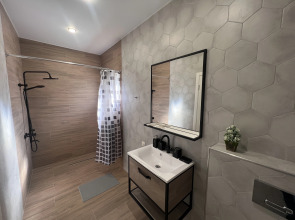 Апартаменты 9 на Красной 5