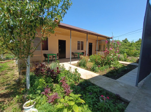 Chernomorskiy Oazis Guest house