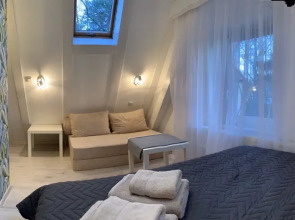 Частный Дом Мансарда на Садовой